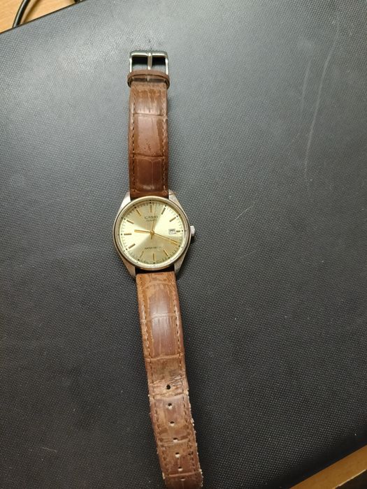 Часы наручные Casio