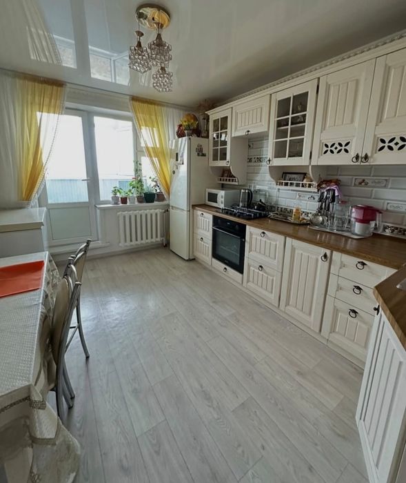 Продам 2 ком квартиру 19 мкр