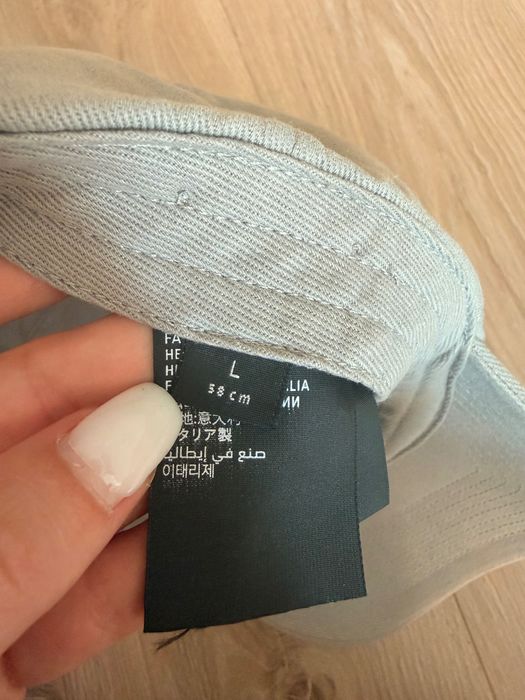 Оригинална шапка Balenciaga