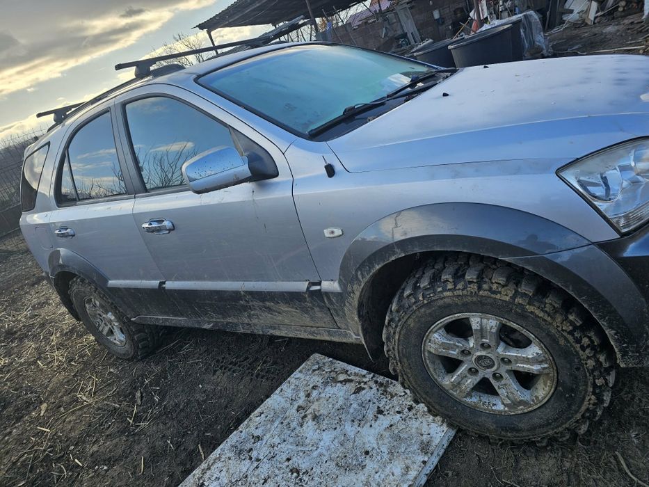 Vând kia sorento