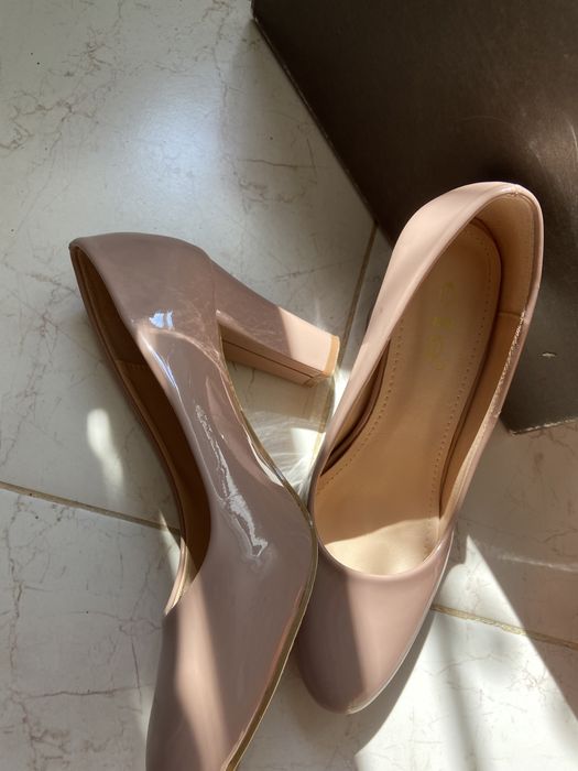 Женские туфли б/у