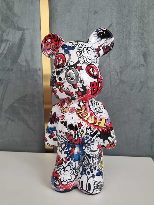Медвежонок BearBrick