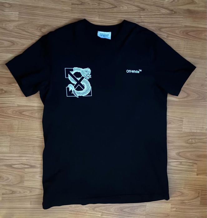 Мъжки маркови дрехи: Комплект Synaworld, тениски Off-White и Barcelona