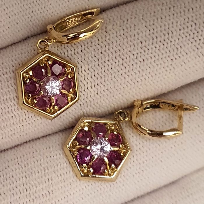 cercei unicat aur 14k cu safire si rubine naturale