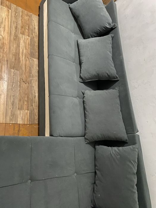 продам срочно диван