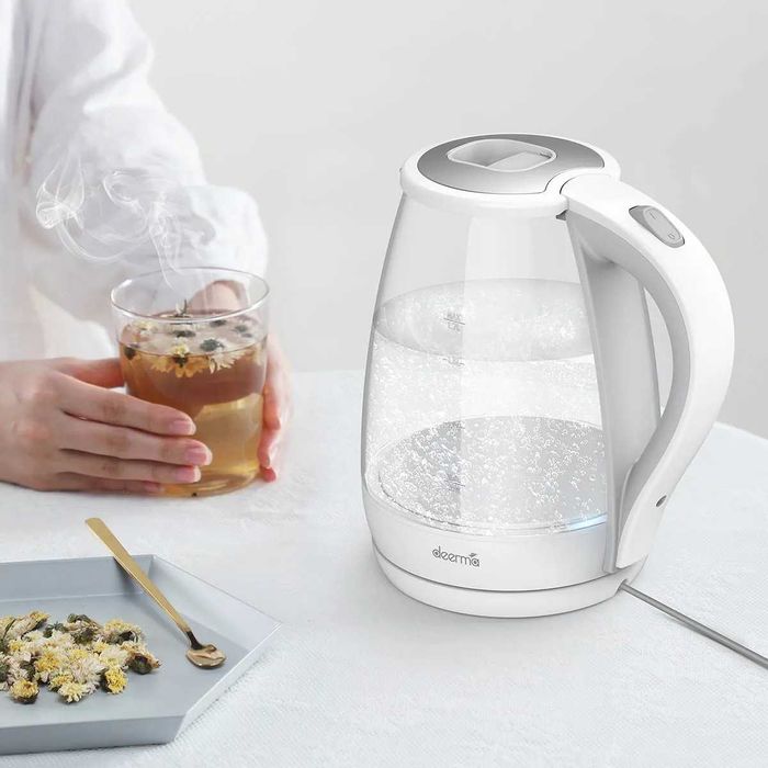 Xiaomi Электрический чайник Deerma Electric Kettle DEM-SH30W