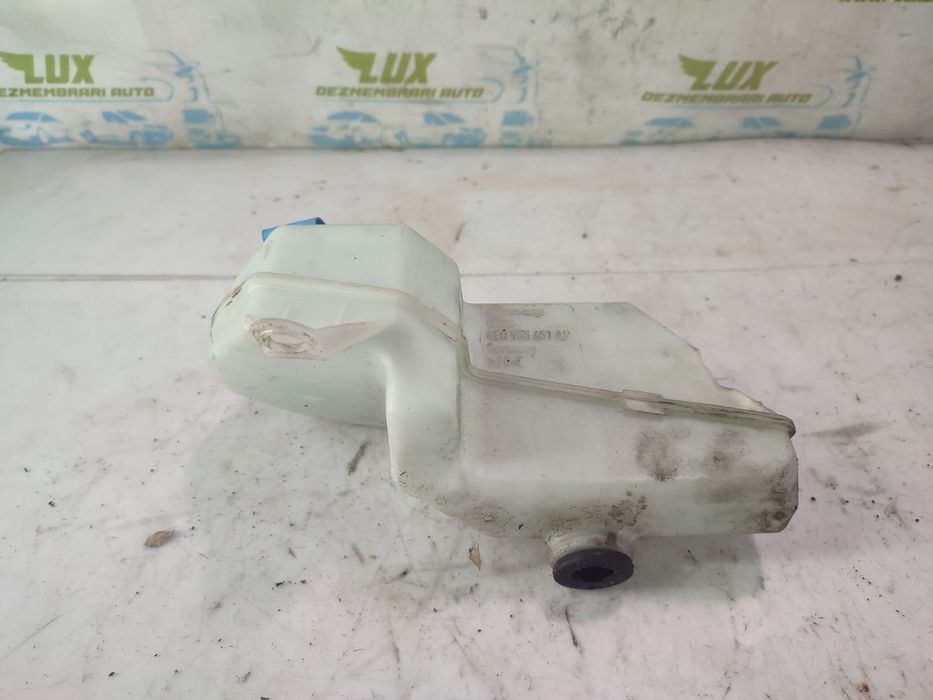 Vas lichid parbriz 8E0955451AP Audi A4 B7 (2004 - 2008)