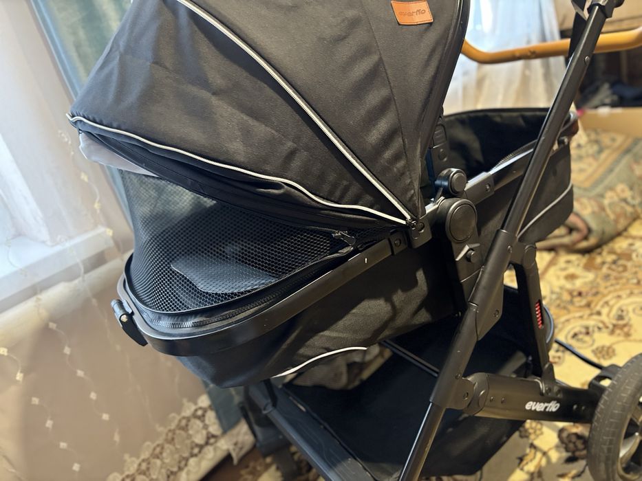 Коляска трансформер