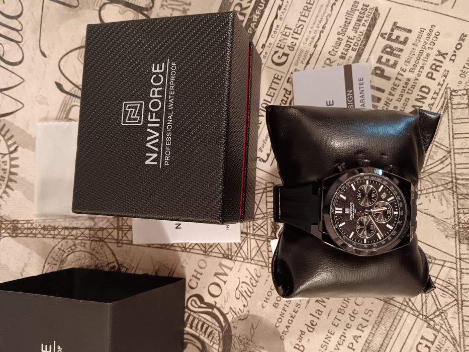 Продам часы Naviforce. Новые