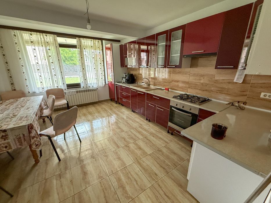 Casa individuala cu teren mare Valea Adanca -Iasi