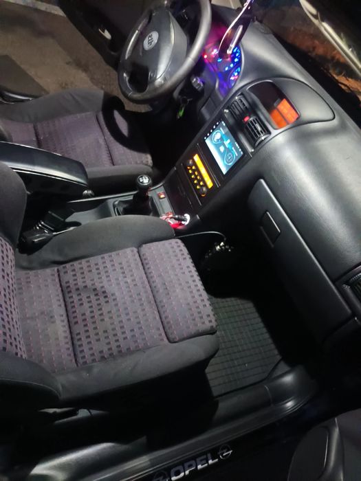 Vând astra g 18 16v 125cp