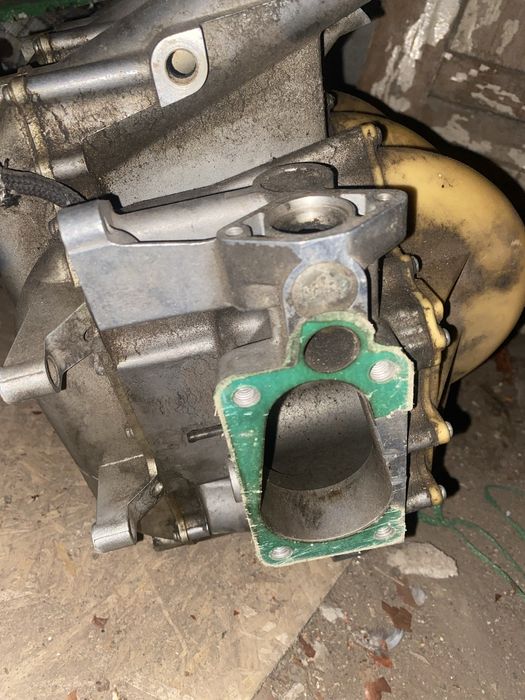 Впускной коллектор Ауди