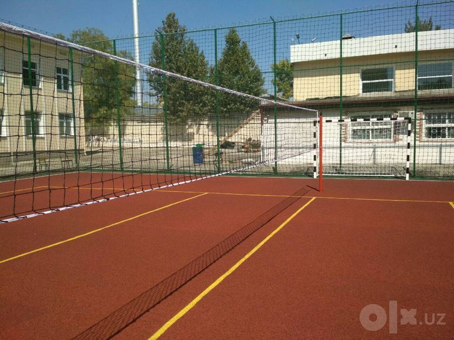 Futbol maydonlari va sport zallar uchun himoya setkalar