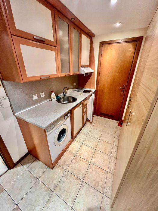 Продава се Двустаен апартамент в к.к. Слънчев бряг - 75 кв.м за 2000 €/кв.м - Снимка #3