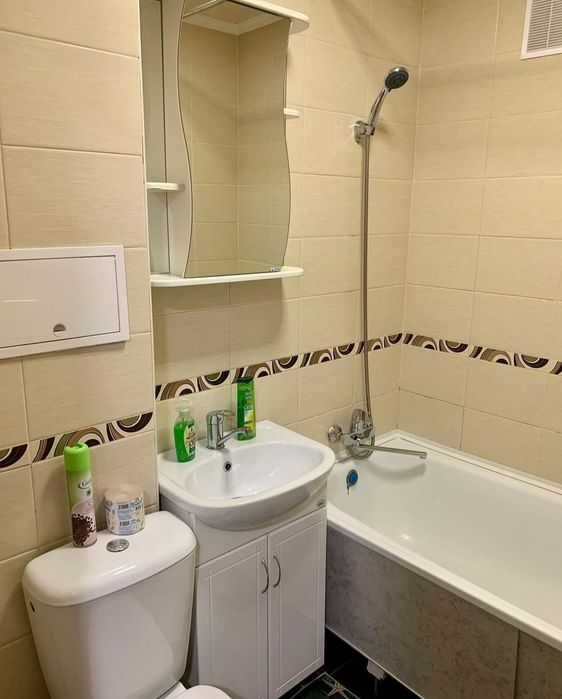 Район вокзала, торайгырова 89/1