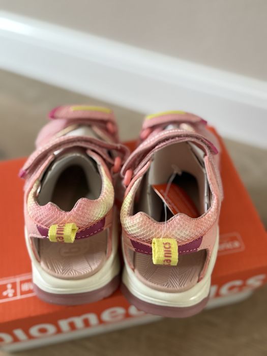 Сандалии  Biomecanics