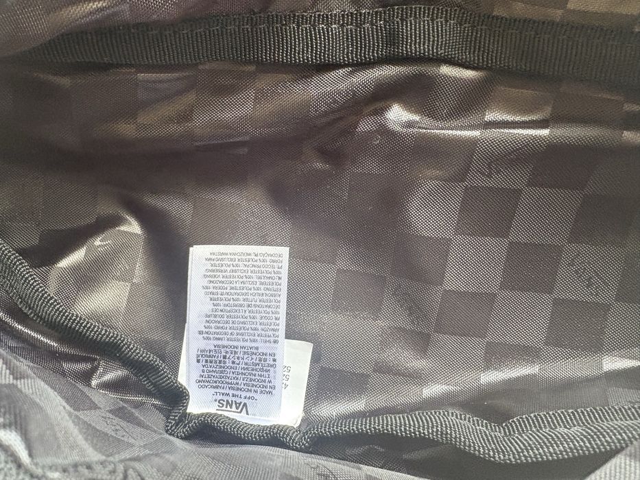 Чантичка за кръст Vans