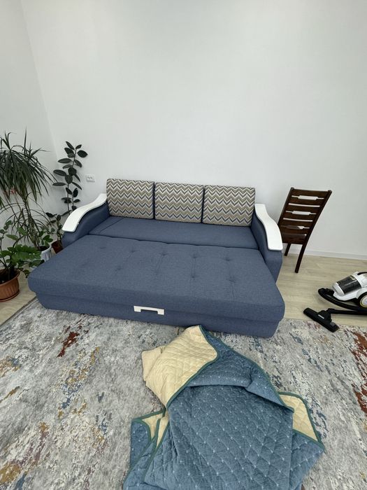 Диван сатылады.                                                      .