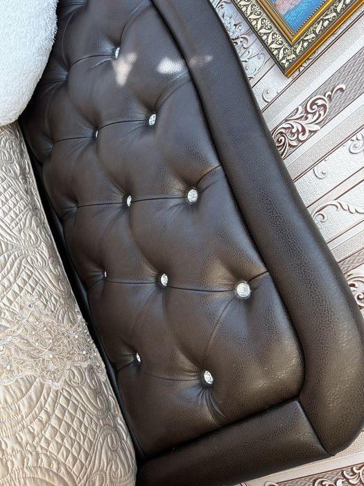 Кровать с матрасом