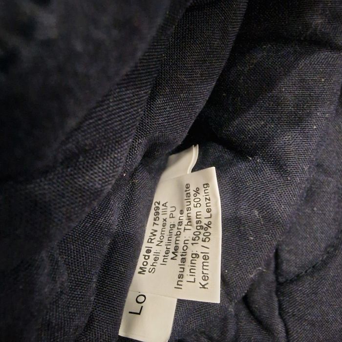 Балаклава red wing