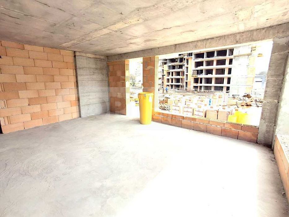 Продава се Тристаен апартамент в Варна, Гръцка махала - 113 кв.м за 868 €/кв.м - Снимка #2