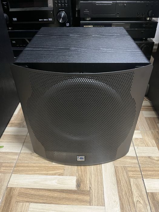 Subwoofer SVS STA-400D 400w bass 30 cm
