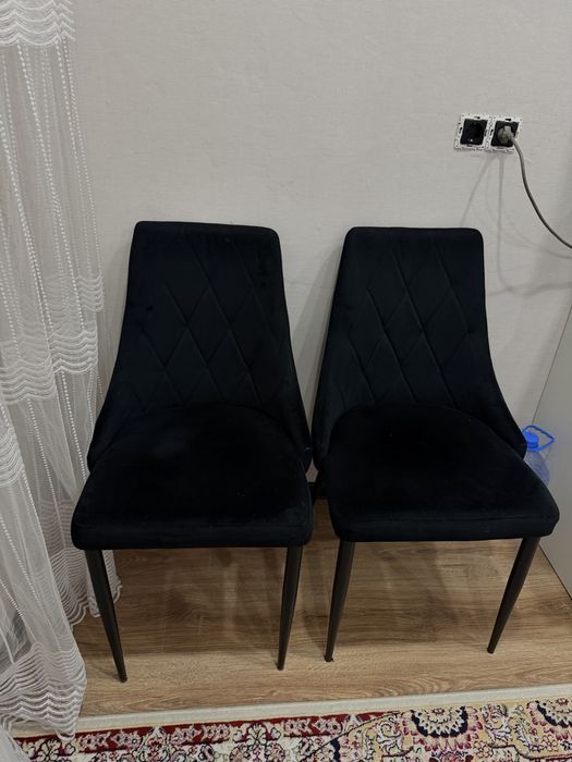 Продам Два Стульчика