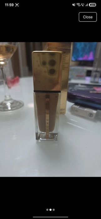 YSL touched eclat le teint