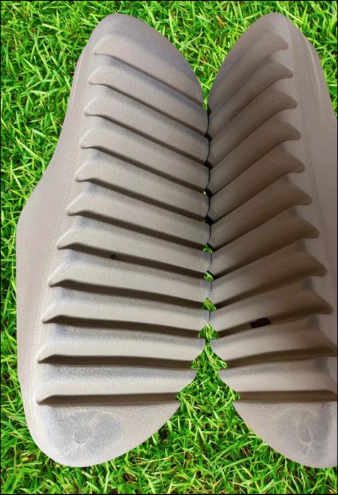 Yeezy Slides 41 Unisex