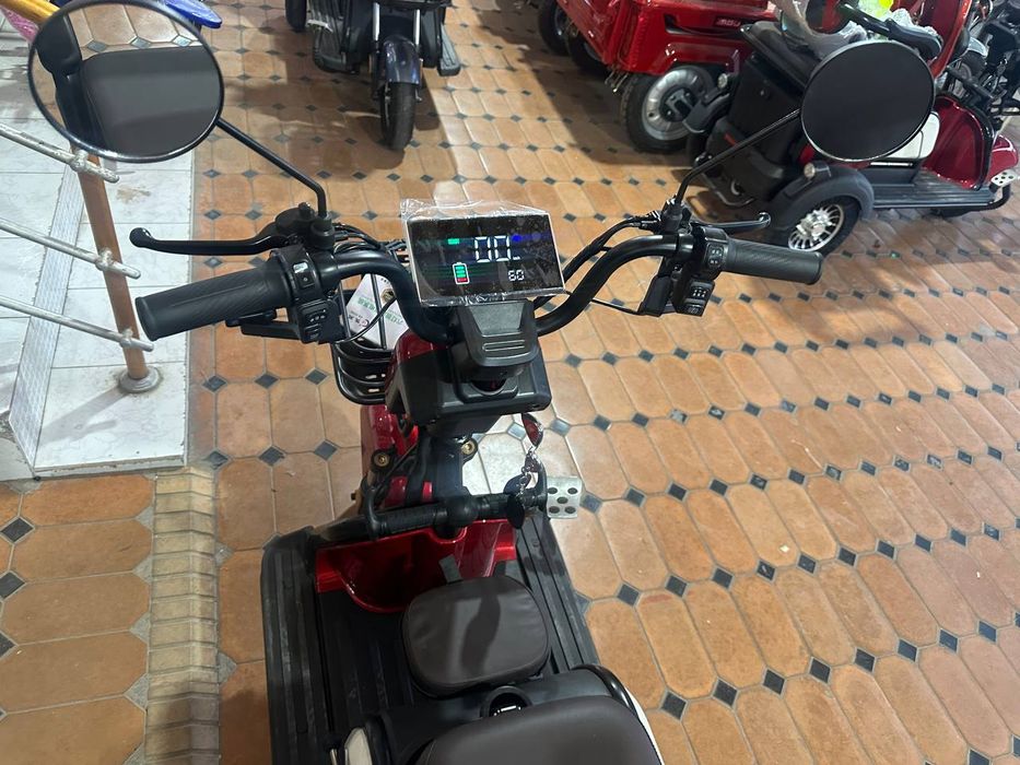Elektro skuter yangi dastafa bor