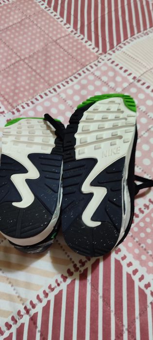 Vând adidași Nike mărimea 27
