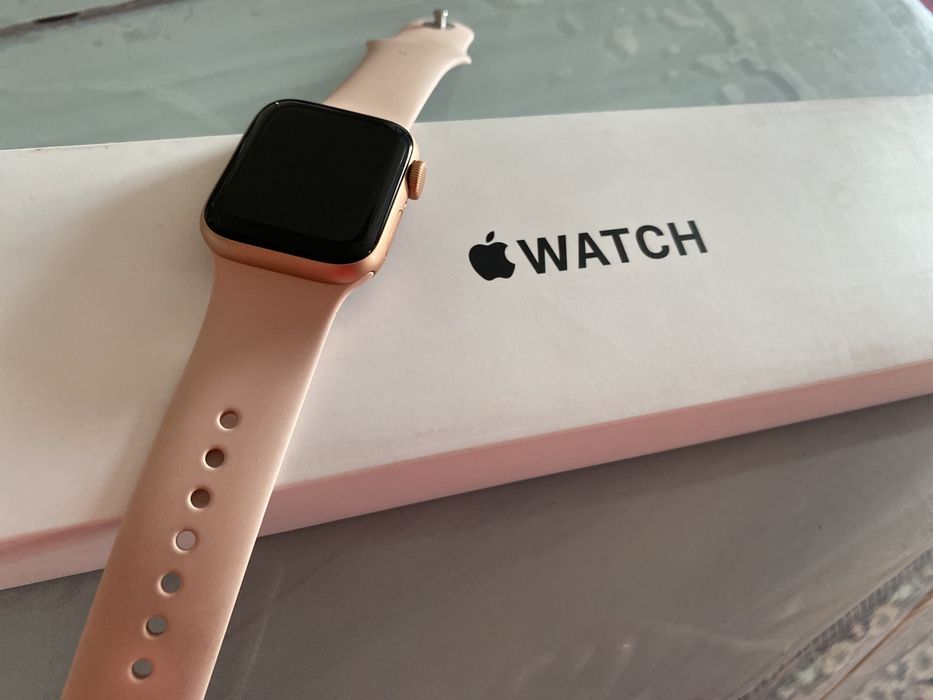 Apple witch SE оригинал