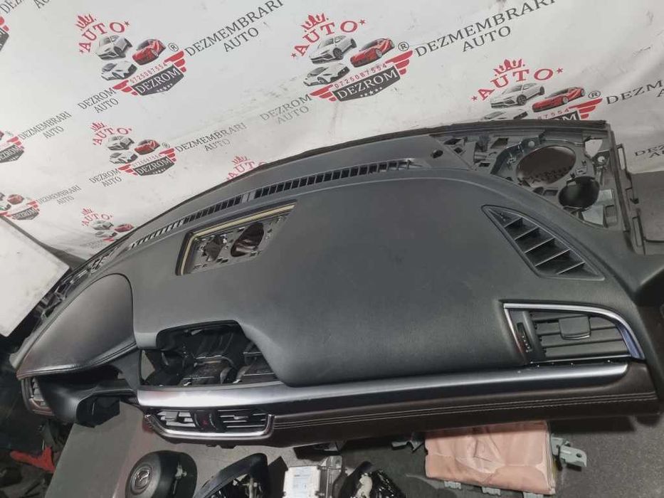 Plansa bord GMG56035002 Mazda 6 GJ