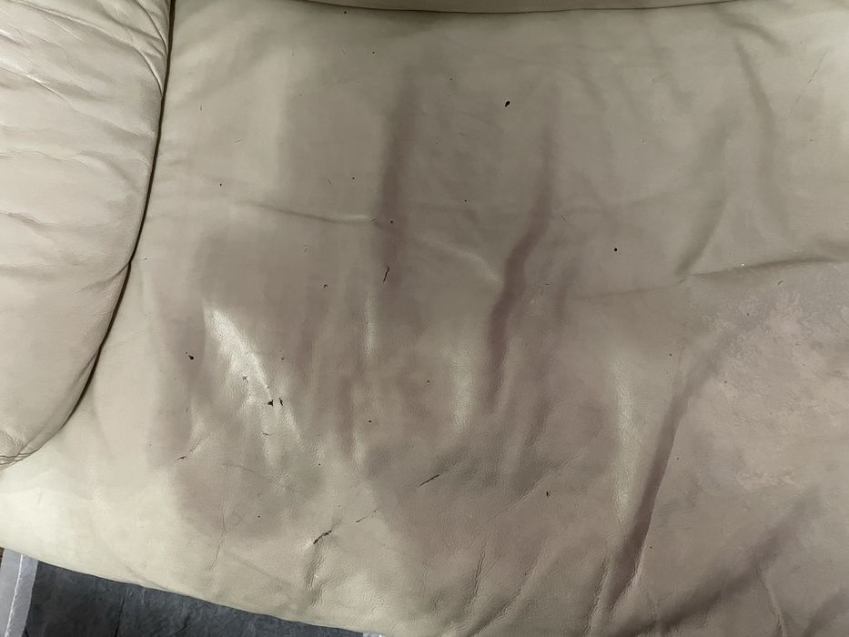 Диван триместен естествена кожа , разтегателен с функция сън