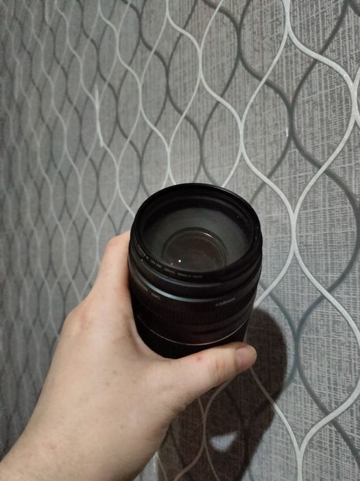 Объектив на Canon