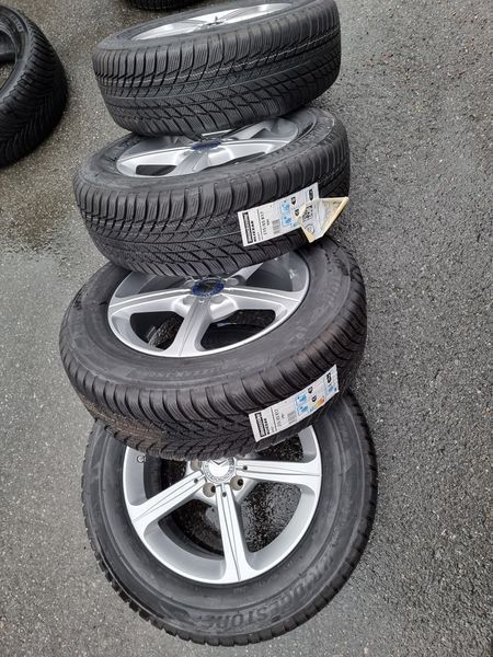 17цола Mercedes GLA,GLB -215/65/17 Bridgestone