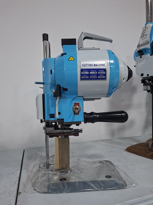 Закройные  ножы (размеры 5, 10, 12)