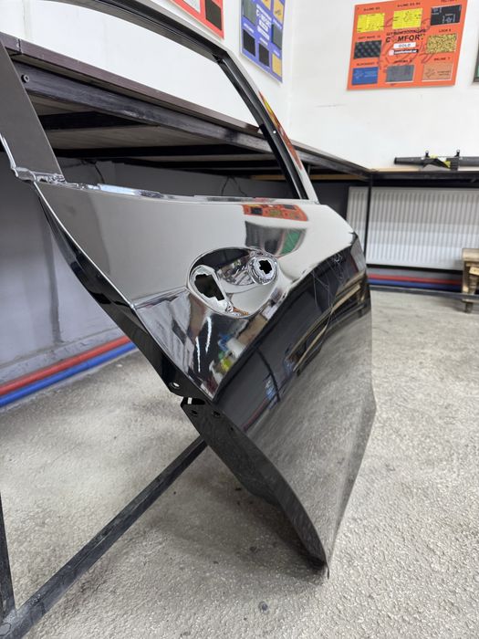 Onix o’ng orqa eshik rodnoy