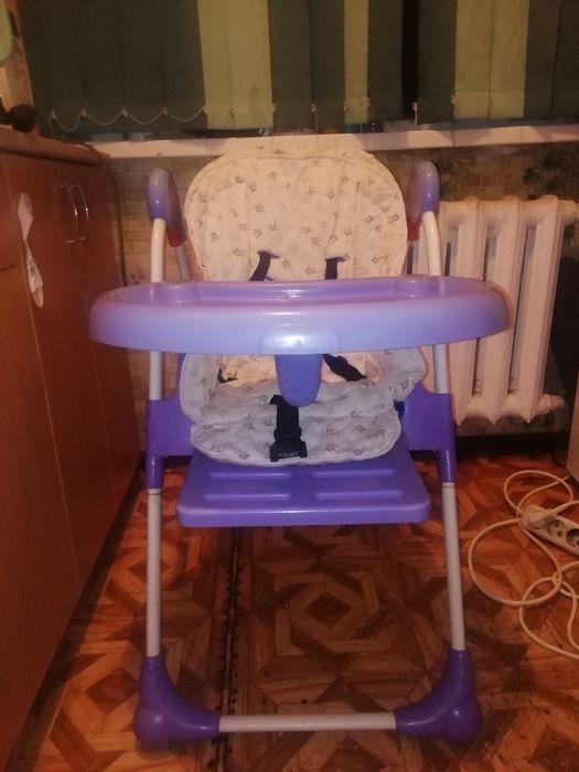 Продам стульчик для кормления