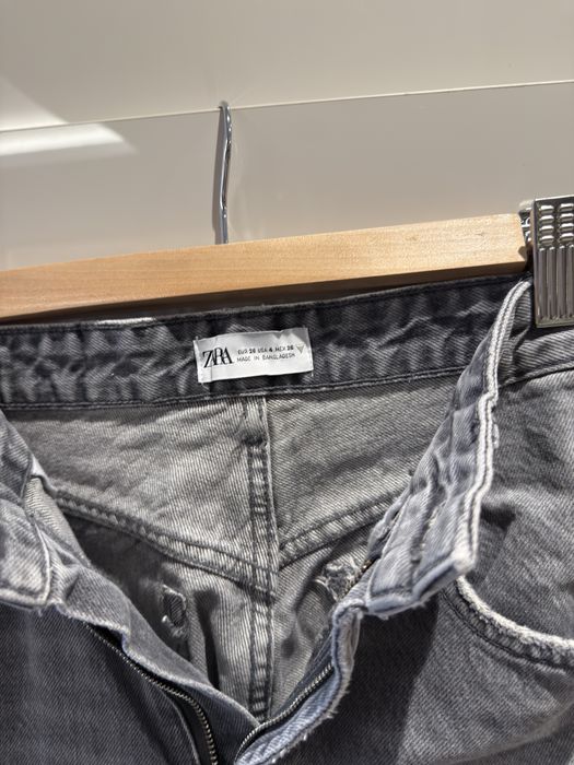 Сиви дънки ZARA.