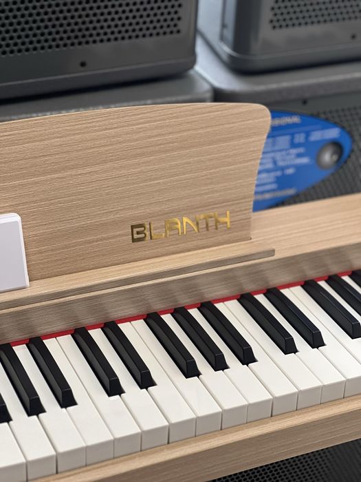 Pianino blanth 150