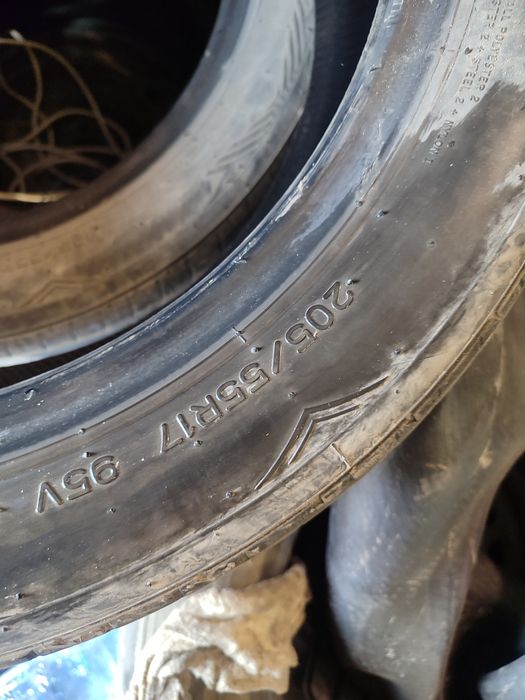 Срочно продам б/у шины