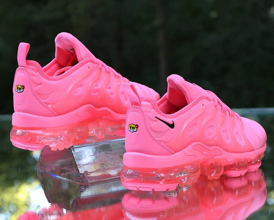 НАЛИЧНИ! Дамски маратонки Nike Air Vapormax Plus Women’s Bubblegum