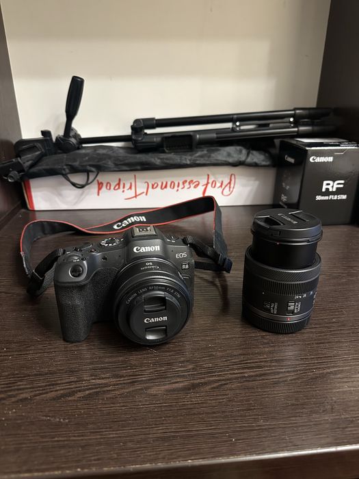 Продам Canon EOS R8 kit RF 24-50mm f/4.5-6.3 IS STM