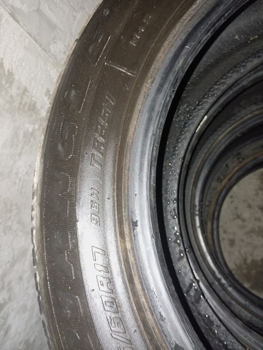 Продам шины,всесезонка,215/60/R17.