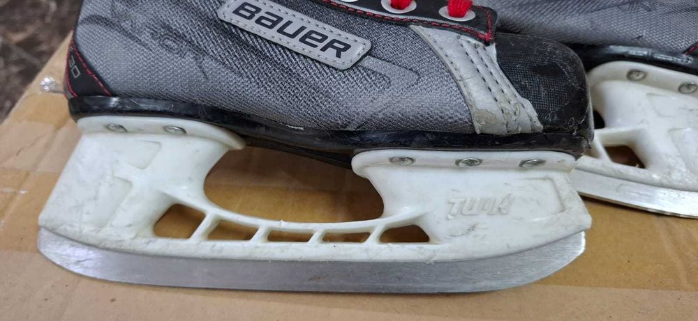 Продаются Коньки детские