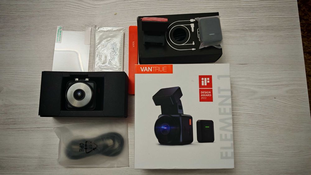 Видеорегистратор Vantrue E1