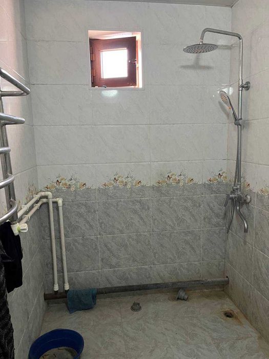 Найман махаллада 5 хонали катта ховли