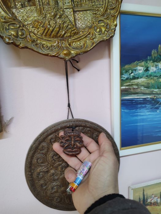 Tablouri ,ceas și elemente decorative