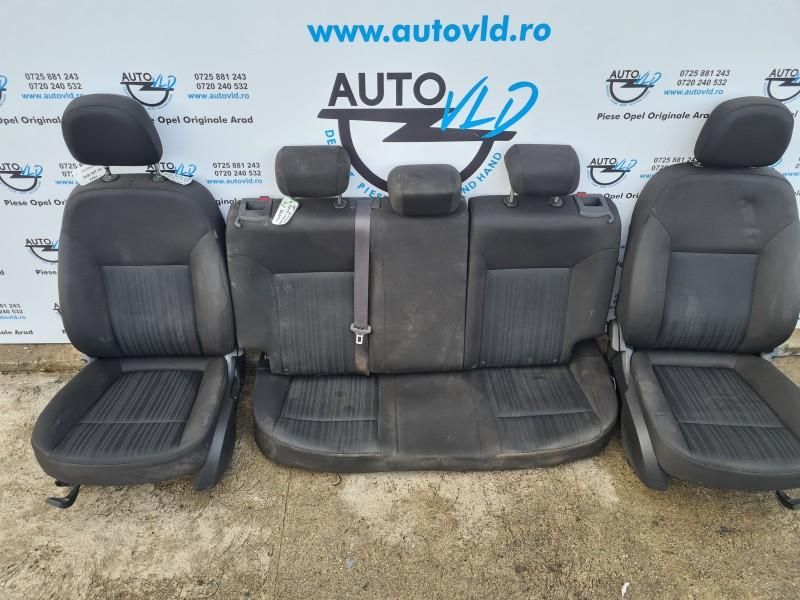 Scaune bancheta material textil Opel Astra J Facelift